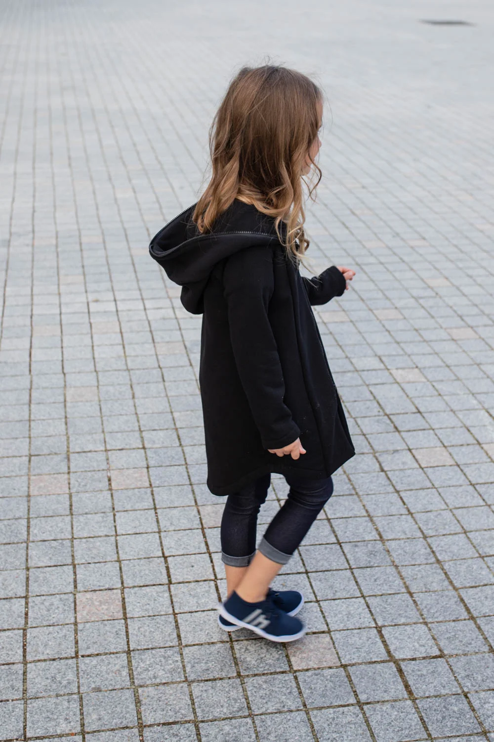 Black zipped jumper with hood for kid ‘SEA’
