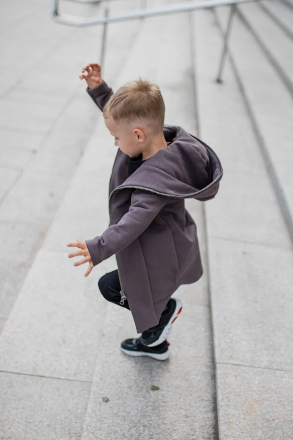 Brown hooded summer outwear for kids – jumper ‘SEA’