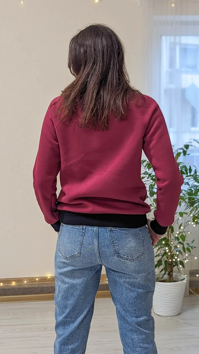 Unisex casual jumper from eco cotton knit – Hero of the DARK