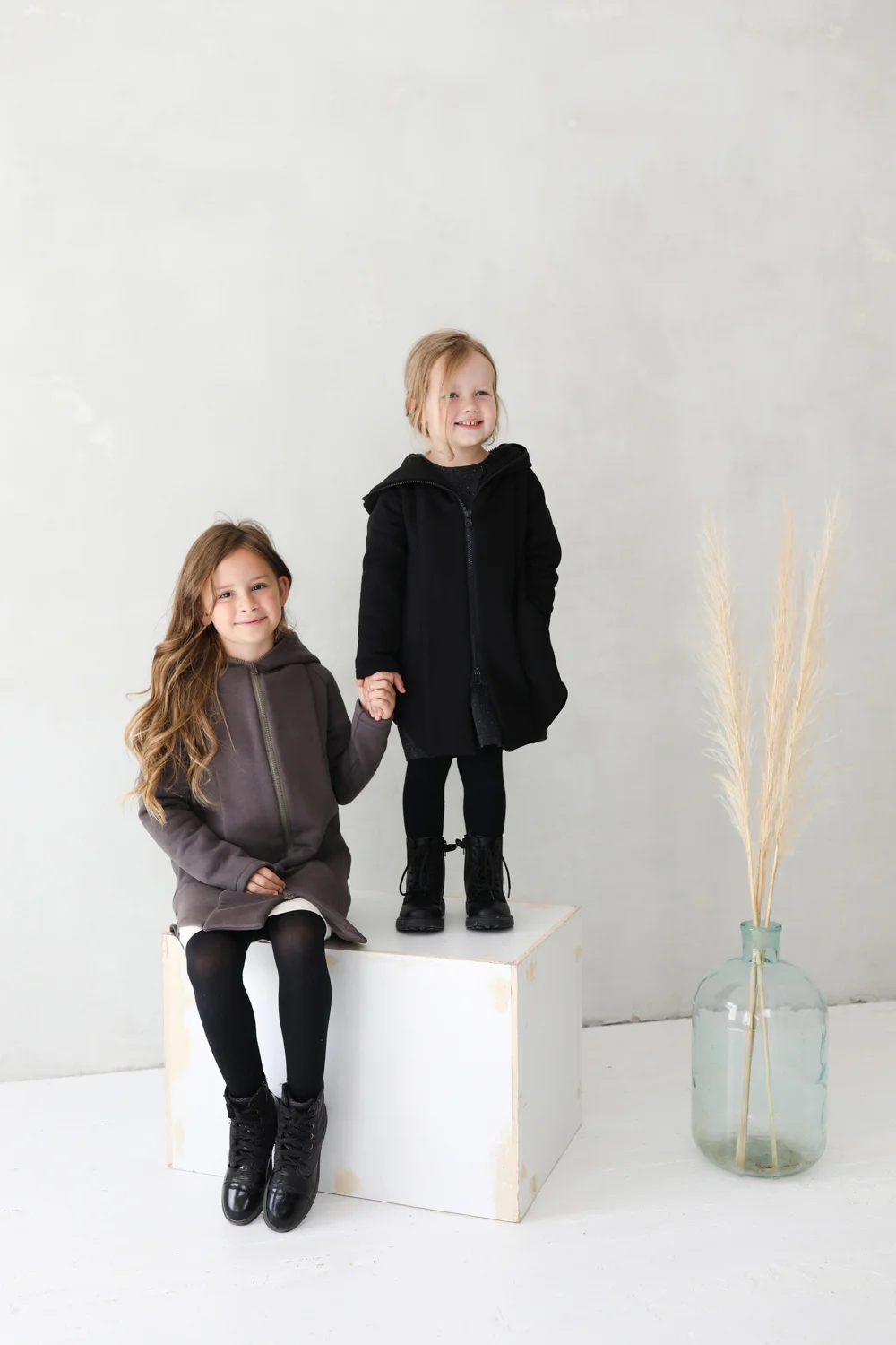 Comfortable hoodie with zipper for kids ‘SEA’